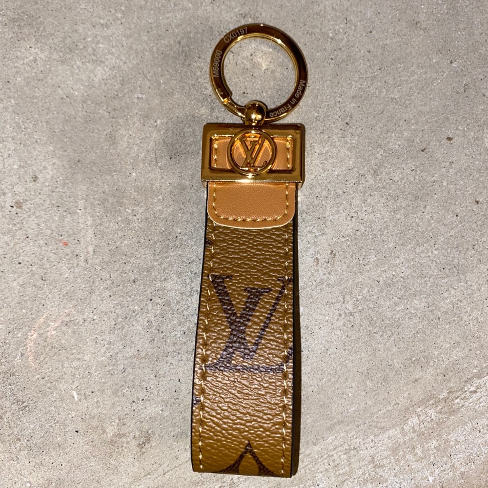 LOUIS VUITTON KEYCHAIN